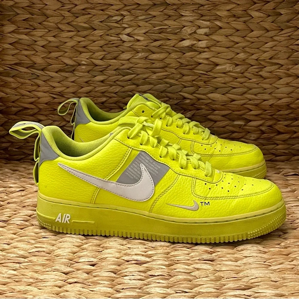 Nike Air Force 1 Utility Volt 2 Neon‎ Yellow Sneaker Shoes